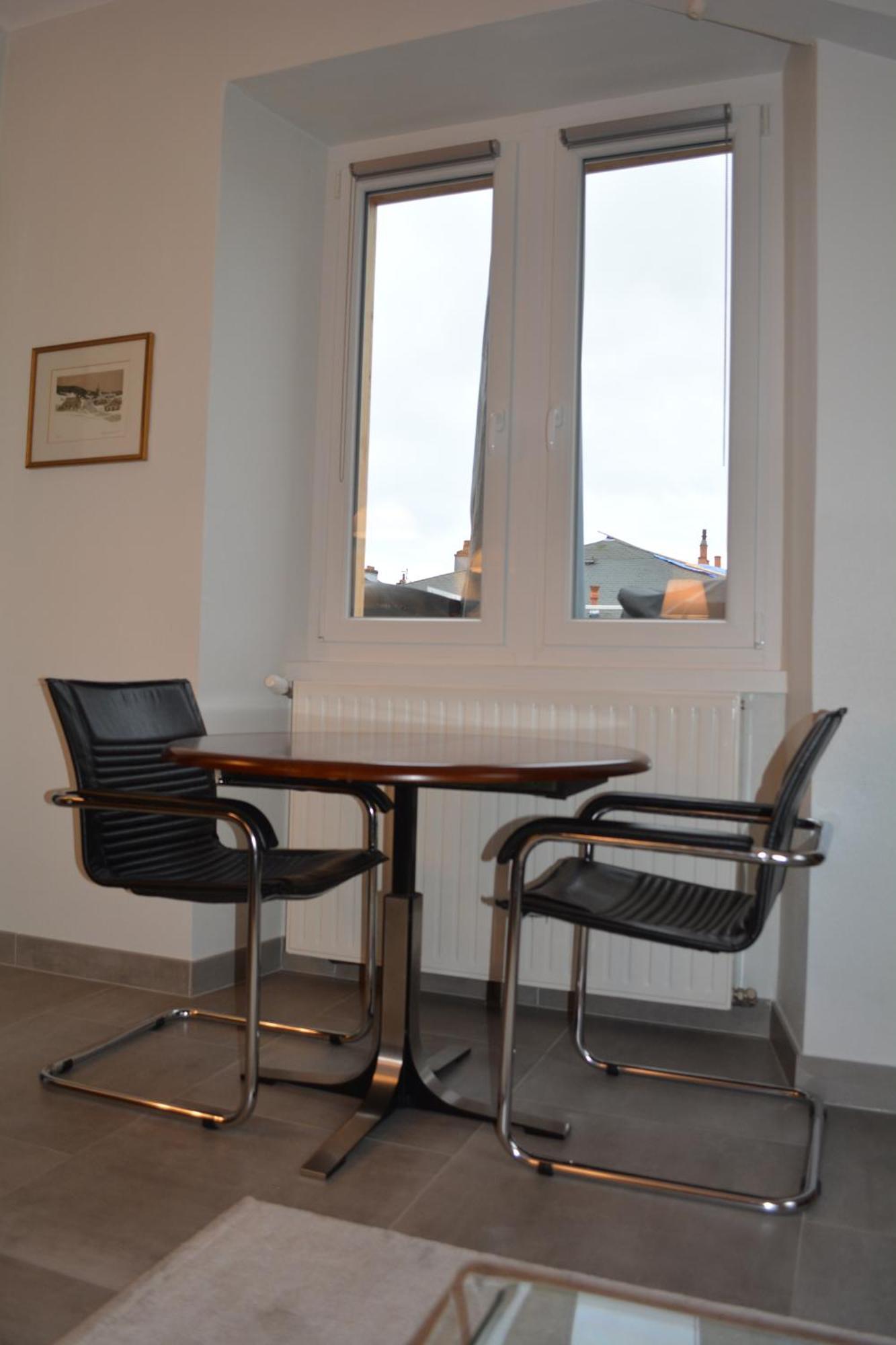 Appartement-Terrasse Parking Prive Meuble De Tourisme 4 Etoiles Belfort Exterior photo